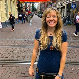 Meet your Posher, Amy